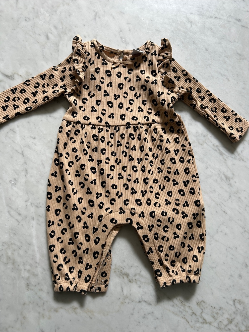 Old Navy Baby - Leopard Print Long-Sleeve Romper